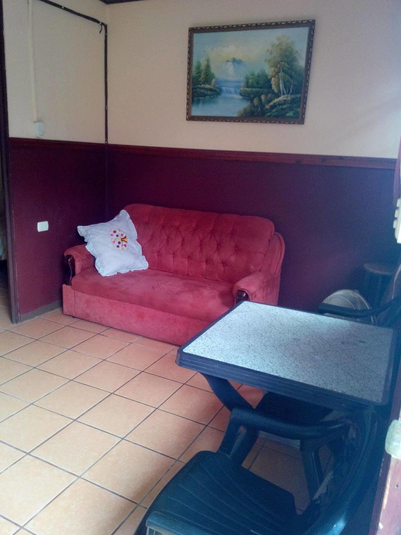 Cabinas Madeleine Puntarenas Exterior photo